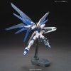 Figurka kolekcjonerska Bandai HGCE 1/144 ZGMF-X10A FREEDOM GUNDAM