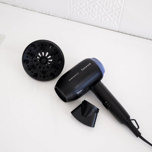 Ultralekka suszarka turystyczna Taurus Studio Glow 1400W