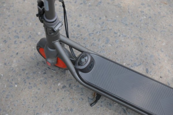 Segway-hulajnoga elektryczna ZING C20 (WYPRZEDAŻ)