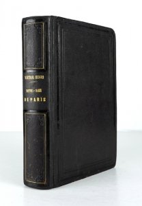 HUGO Victor - Notre-Dame de Paris. Édition illustrée d'après les dessins De MM. E[douard] de Beaumont, L[ouis Alexis] Boulanger, [Charles Francois] Daubigny, T[ony] Johannot, de Lemud, Meissonnier, C. Roqueplan, de Rudder, Steinheil [...].