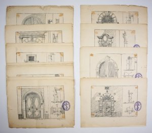 [KRAKÓW, portale zabytkowych kamienic]. Zestaw 24 litografowanych tablic ukazujących portale i drzwi krakowskich kamienic; lata 1904-1907.