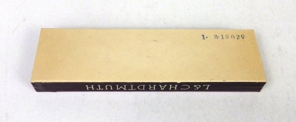 [OŁÓWKI, L. &amp; C. Hardtmuth]. Pudełko kartonowe zbiorcze z kompletem 12 pudełek, w każdym 12 ołówków marki Mephisto.