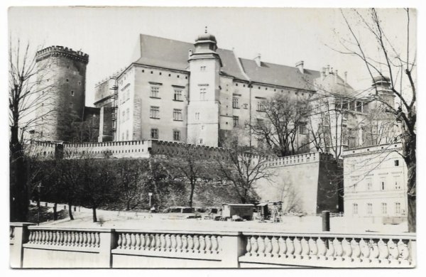 [KRAKÓW - Wawel od strony południowo-wschodniej - fotografia widokowa].