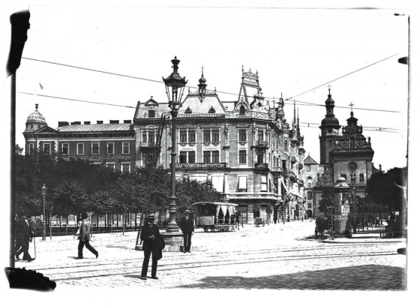 [Kościół św. Andrzeja i klasztor Bernardynów - fotografie widokowe i sytuacyjne].