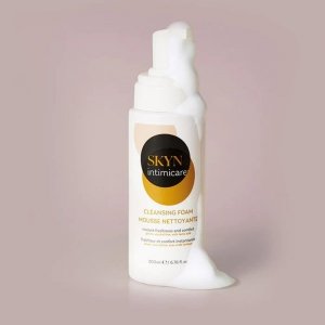 SKYN Intimicare Cleansing Foam - pianka oczyszczająca dla kobiet 200ml