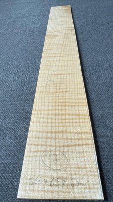   Podstrunnica Klon Falisty  7