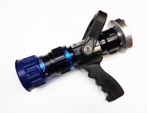 Prądownica niskociśnieniowa Tipsa BLUE DEVIL BD 3012 z CNBOP