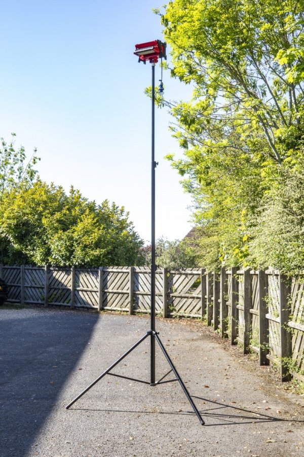 ZESTAW: Najaśnica KFIRE PRO – 22 000 lm + Statyw 4,5m