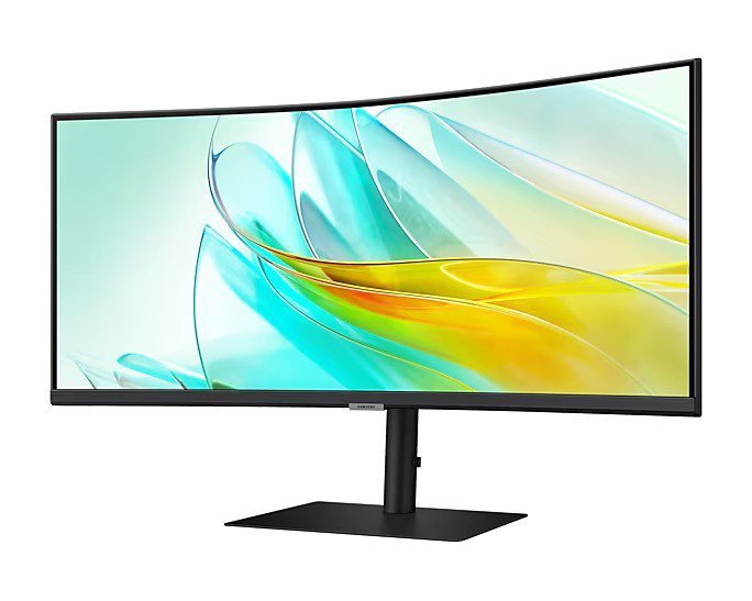 Samsung Monitor 34 cale ViewFinity S65UA VA 3440x1440 UWQHD 21:9 1xHDMI 1xDP 1xUSB-C(90W) 3xUSB 3.0 LAN (RJ45) 5ms 100Hz HAS+PIV