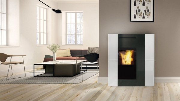 Piec na pellet Edilkamin BLADE2 H 18 UP ceramika