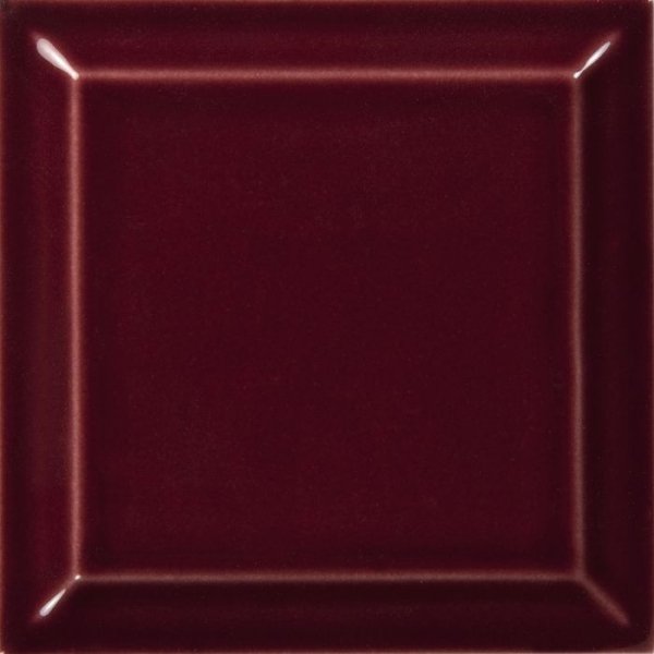 77900