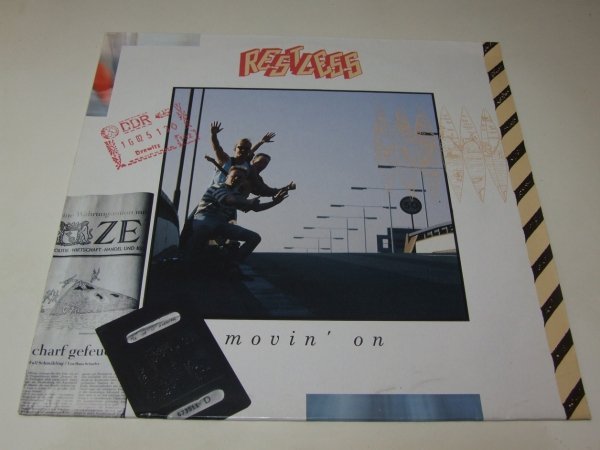 Restless - Movin' On (LP)