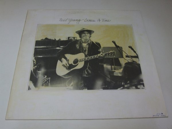 Neil Young - Comes A Time (LP)