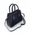 Mały kuferek crossbody torebka skóra zamsz czarna Laura Biaggi