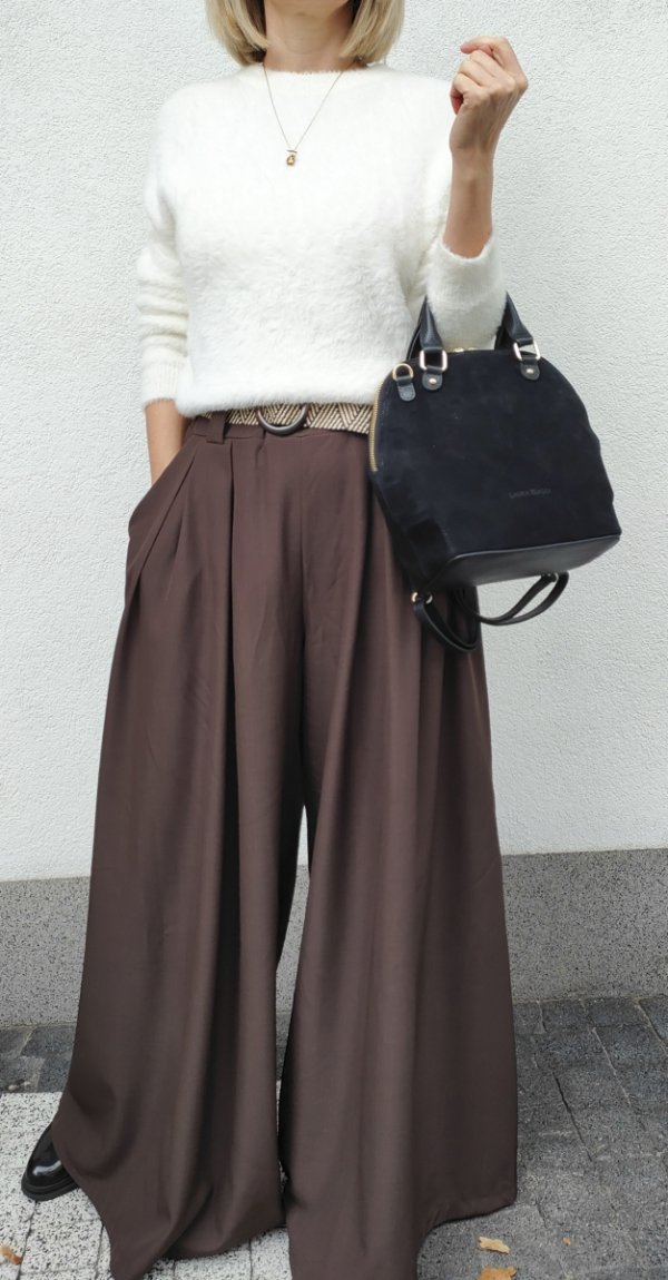 Zamszowy Plecak torebka listonoszka czarny Laura Biaggi