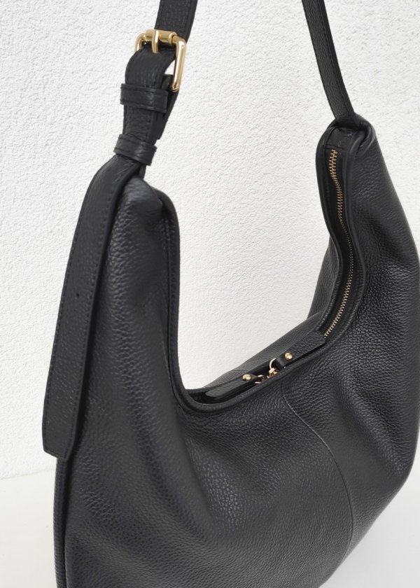 Czarny worek skóra naturalna Laura Biaggi