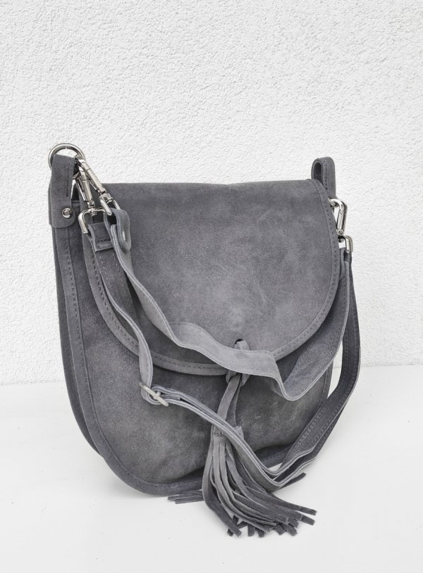 Zamszowa listonoszka torebka szara z frędzlem vera pelle