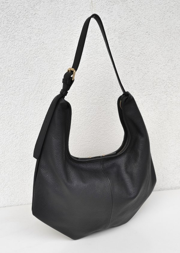 Czarny worek skóra naturalna Laura Biaggi