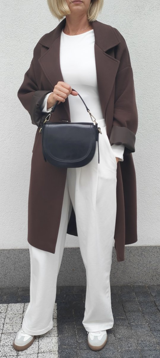 Czarna klasyczna listonoszka skóra naturalna Vera Pelle