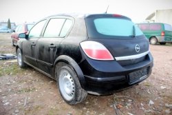 Belka zawieszenia tył Opel Astra H 2005 1.9CDTI Z19DTJ Hatchback 5-drzwi 