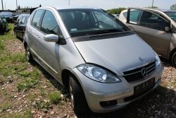 _Klamka drzwi przód prawa Mercedes A-Klasa W169 2007 Hatchback 5-drzwi (Kod lakieru: 761)