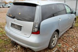 Silniczek wycierczki tył Mitsubishi Grandis 2005 Van