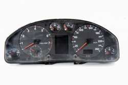 Licznik zegary Audi A4 B5 1997