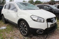 Reflektor prawy Nissan Qashqai J10 Lift 2011 Suv