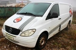 Szyba drzwi przód lewa Mercedes Vito W639 2005 Bus 