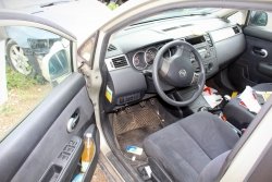 Fotel prawy pasażera Nissan Tiida C11 2004-2007 Hatchback 5-drzwi