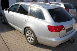 Błotnik tył lewy Audi A6 C6 2005 Kombi (LY7W)