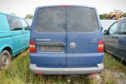 Szyba drzwi skrzydełkowych tył lewa VW Transporter T5 2004 Bus