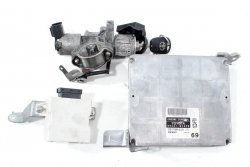 _Komputer silnika stacyjka immo Toyota Avensis T25 2003-2008 2.0D4D