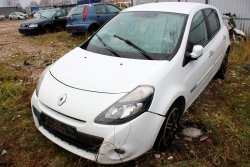 Pas przód + belka zderzaka Renault Clio III Lift 2010 Hatchback 5-drzwi