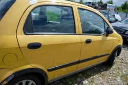 Drzwi przód prawe kompletne Chevrolet Matiz M200  2005 Hatchback 5-drzwi (kod lakieru: 52U)