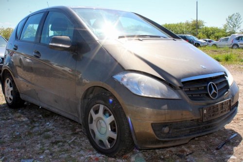 Mercedes A-Klasa W169 2008 2.0CDI 640942 Hatchback 5-drzwi [A]