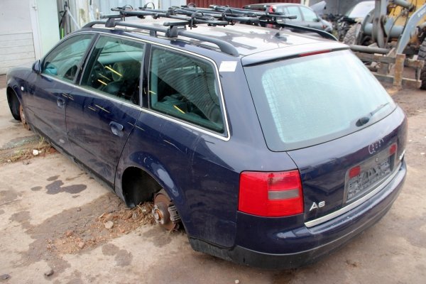 _Drzwi tył prawe Audi A6 C5 2000 Kombi