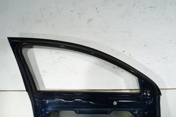 _Drzwi przód lewe VW Passat B6 2009 2.0TDI CBAB Kombi (Kod lakieru: LA5E)