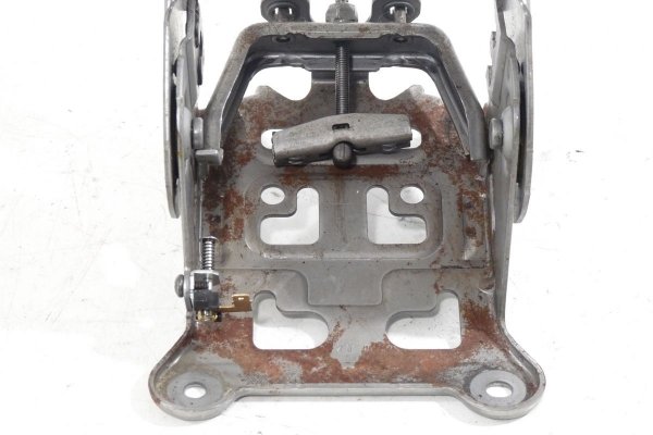 Dźwignia hamulca ręcznego Renault Megane 2003 1.6i Hatchback 3-drzwi
