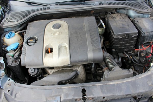 Obudowa filtra powietrza Skoda Octavia II 1Z 2004 1.6FSI BLF Liftback