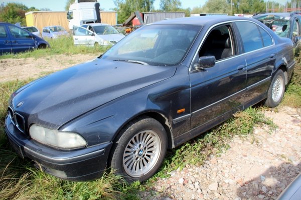Szyba tył  BMW 5 520 E39 1996 Sedan