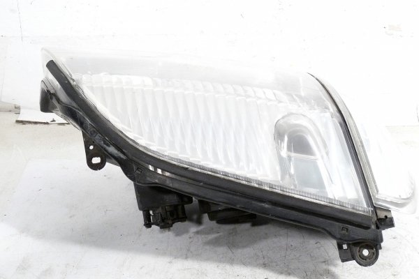 _Reflektor prawy Nissan X-Trail T30 2001-2007