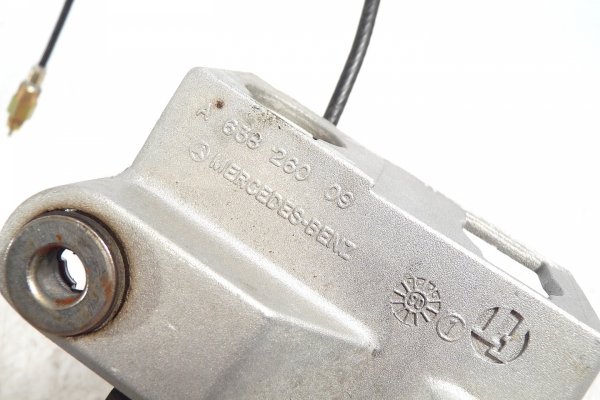 Lewarek dźwignia zmiany biegów Mercedes Vito W638 2002 2.3i