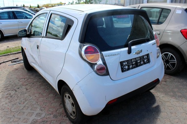 Szyba trójkątna przód prawa Chevrolet Spark M300 2011 1.0i B10D1 Hatchback 5-drzwi 