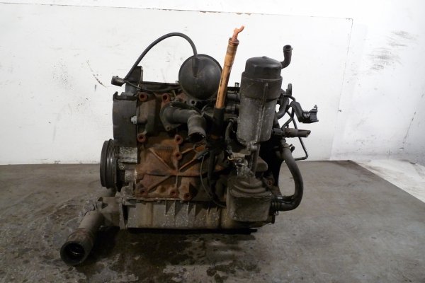 Dół Blok silnika VW Golf IV 1J 2003 1.9TDI ATD 