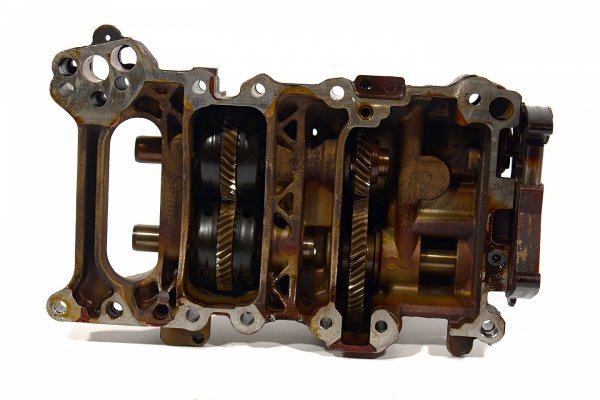 Pompa oleju Audi A4 B6 2002 2.0i ALT