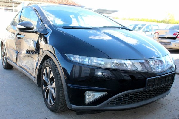Klapa bagażnika tył Honda Civic VIII FK 2006 1.8i-VTEC R18A2 Hatchback 5-drzwi
