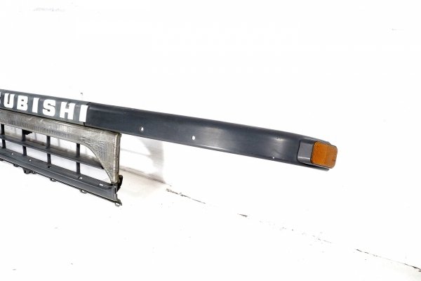 Grill atrapa Mitsubishi Canter VI 2000 (1996-2001)