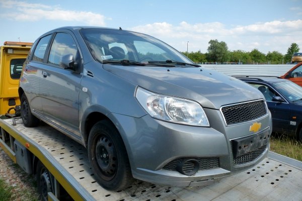 Fotel lewy kierowcy Chevrolet Aveo T250 2009 Hatchback 5-drzwi
