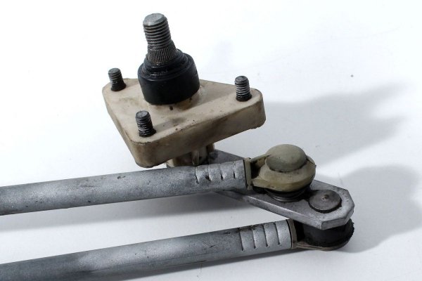 _Mechanizm wycieraczek Nissan Primera P11 1996-2001